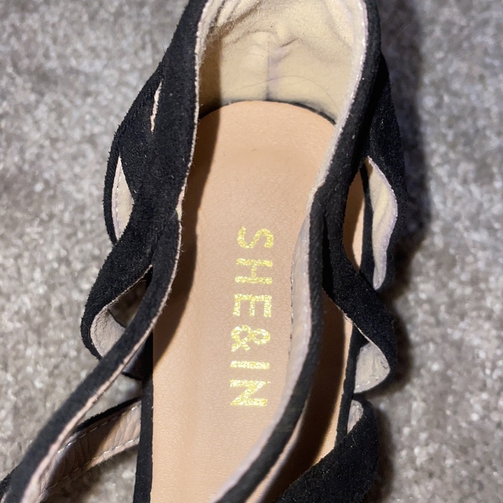 Shein faux suede kitten heels black size 7 - Picture 2 of 9
